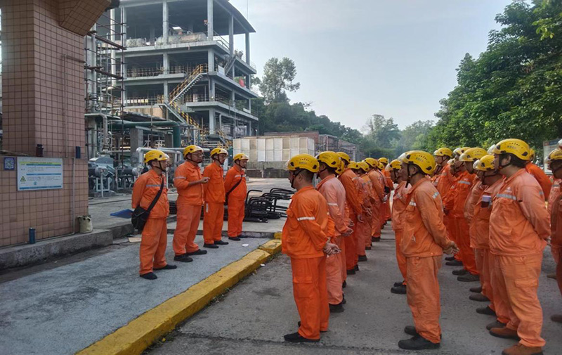 弘旭將士不畏難，上下一心戰(zhàn)“暑”關(guān)(圖1)