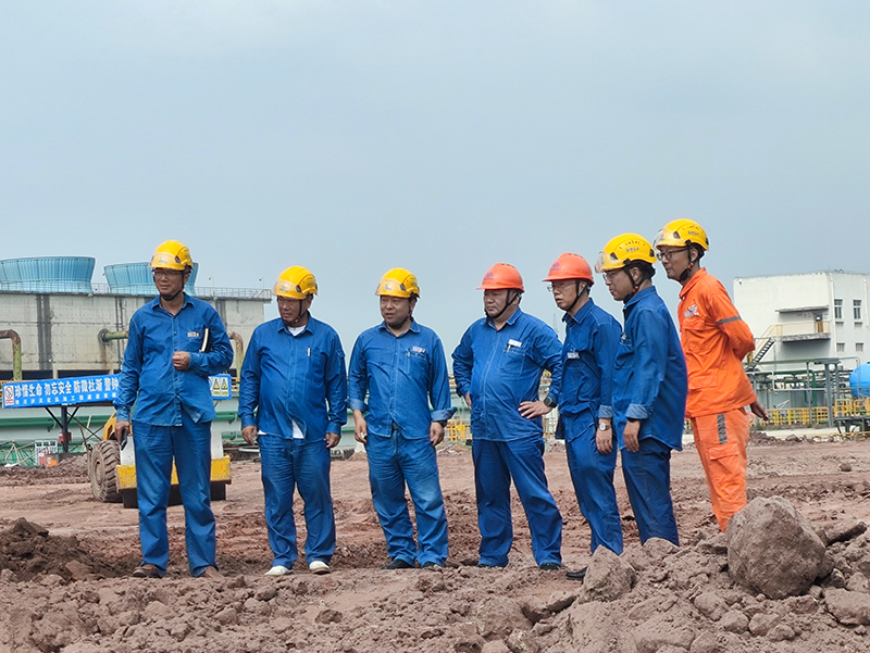 箱涵基坑全線貫通！傅利才、陳懋金蒞臨現(xiàn)場(chǎng)指導(dǎo)(圖1)